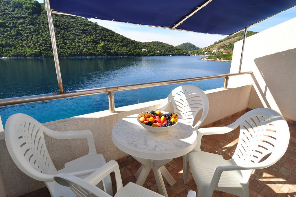Apartments Livia Lastovo 객실 사진
