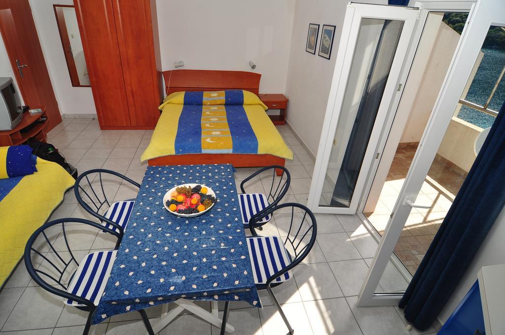 Apartments Livia Lastovo 객실 사진